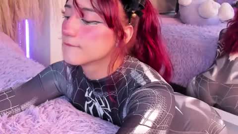   online show from 02-09-25, 12:08