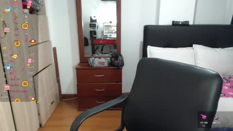  miia big1boobs online show from 03-03-25, 06:22