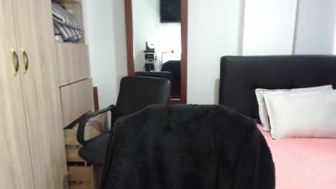  miia big1boobs online show from 03-11-25, 09:04