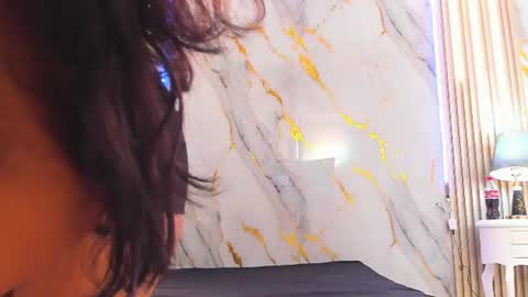    online show from 07-30-26, 07:35