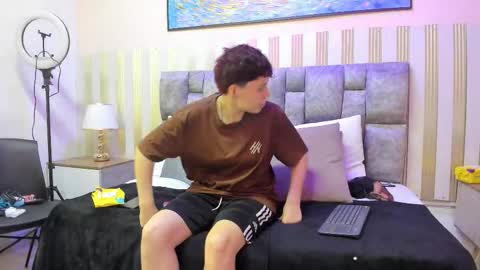 miia_doll_ online show from 01-12-26, 03:56