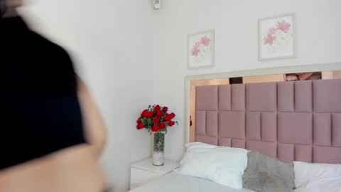 Mia  online show from 02-08-25, 02:04