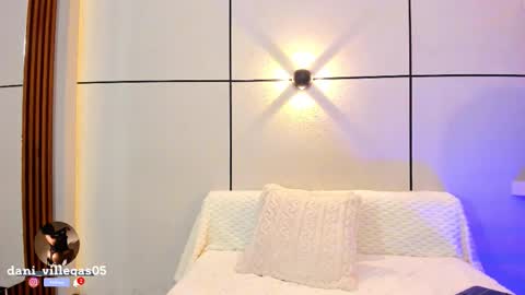 Snapshot of miia_parker_ chatting on 01-05-26, 05:27 online show from 01-05-26, 05:27