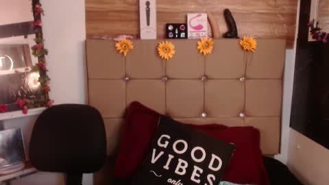 miia online show from 12-03-25, 07:23