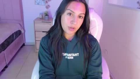 Snapshot of miia_thompson_1 chatting on 05-28-26, 08:50 M I I A online show from 05-28-26, 08:50