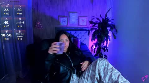 Snapshot of miichael_black chatting on 01-19-25, 02:49 Michael Black online show from 01-19-25, 02:49