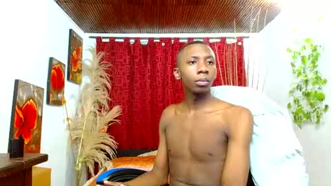 Snapshot of miilo18 chatting on 02-25-26, 09:35 milo online show from 02-25-26, 09:35