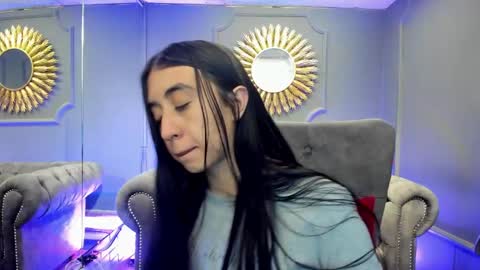 miilu  online show from 01-18-25, 09:24