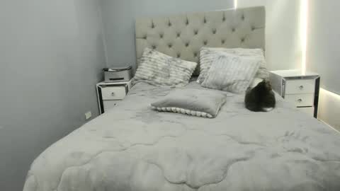 miiss_samantha online show from 02-17-26, 08:48