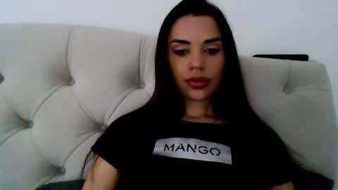 Snapshot of mika_gold7 chatting on 05-28-26, 11:07 Mika online show from 05-28-26, 11:07