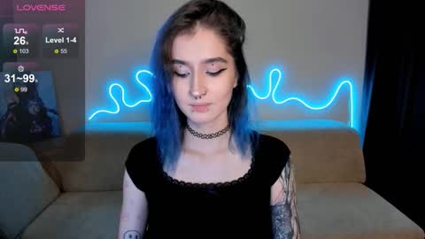 Mika online show from 10-15-25, 03:01