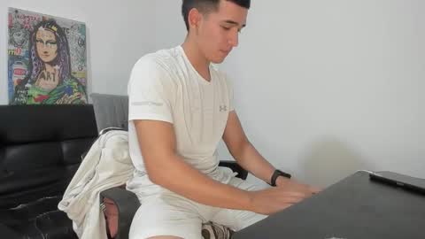 mike3xxx online show from 10-24-25, 02:30