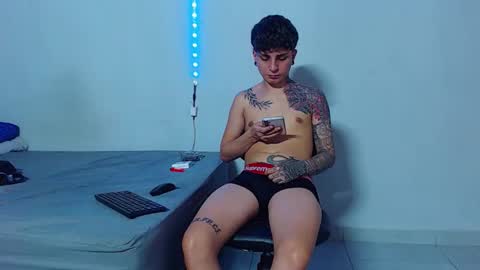 Mike IMDEPENDIENT MODEL online show from 10-26-25, 04:57