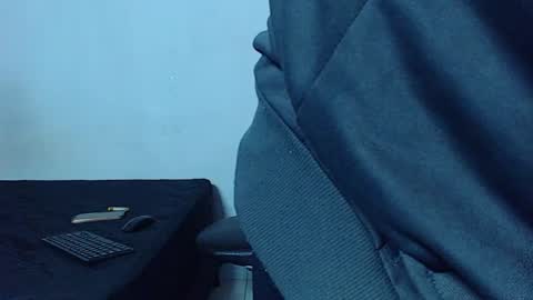 Mike IMDEPENDIENT MODEL online show from 04-05-26, 02:25