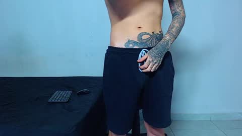 Mike IMDEPENDIENT MODEL online show from 04-19-26, 02:16