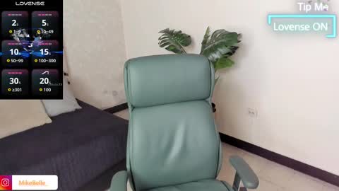 Mike Belle online show from 09-09-25, 07:57