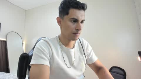 Mike online show from 04-09-26, 02:55