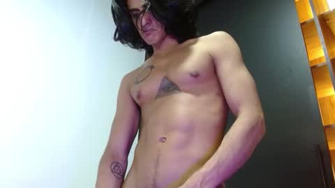 mike_d1030 online show from 11-30-25, 01:53