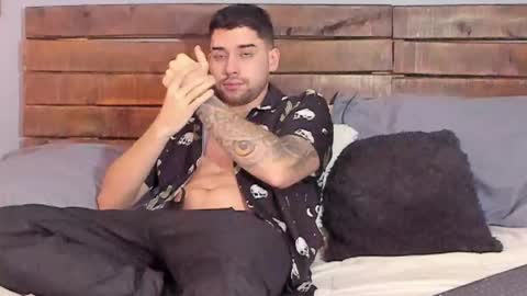 Mike Montoya online show from 01-16-26, 05:55