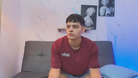 MIKE online show from 06-10-26, 02:49