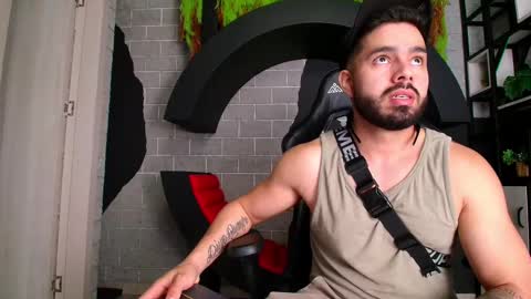 Mike Blare online show from 01-11-25, 01:37