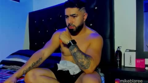 mikeblaree online show from 01-08-26, 07:49