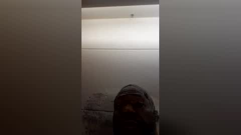 mikedilla74 online show from 05-04-26, 06:09