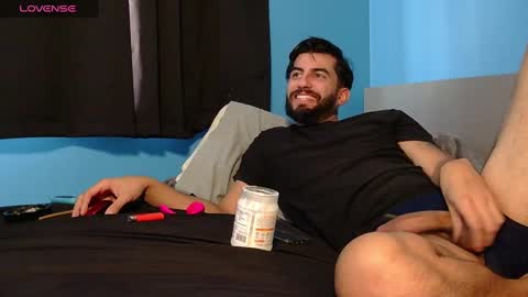 mikehawk1589 online show from 01-14-25, 06:49