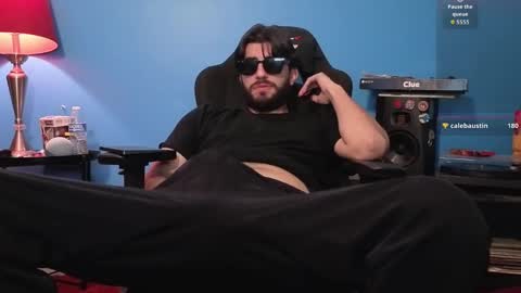 mikehawk1589 online show from 02-19-26, 05:25