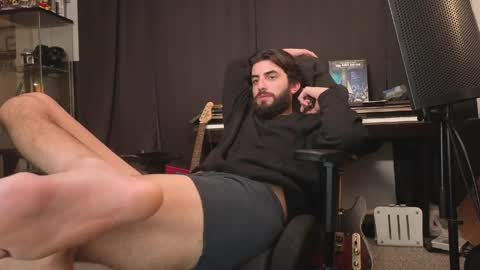 mikehawk1589 online show from 04-09-26, 06:19