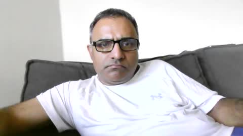 mikej143 online show from 05-03-26, 11:44