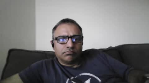 mikej143 online show from 05-21-26, 12:23