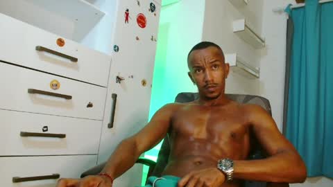         Mike Jay online show from 04-06-26, 01:58