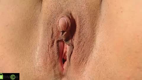 Mikell Williams online show from 03-05-26, 01:56