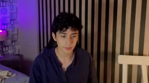Snapshot of mikevoss_ chatting on 06-23-26, 07:12 Mike online show from 06-23-26, 07:12