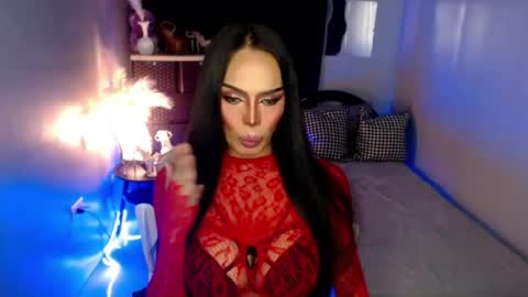 Snapshot of mikeyalawi03 chatting on 06-07-26, 11:25 Mistress MikeyAlawi online show from 06-07-26, 11:25