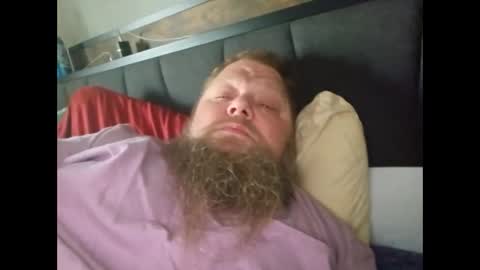 Snapshot of mikeybanks50 chatting on 11-18-25, 07:18 Mikeybanks50 online show from 11-18-25, 07:18