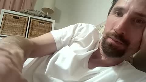 Snapshot of mikeyboy6666 chatting on 12-25-24, 09:56 Mikey Boy online show from 12-25-24, 09:56