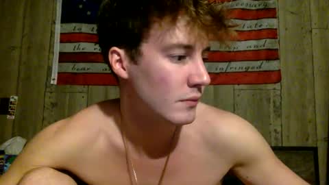 Snapshot of mikeyfoxx6 chatting on 01-06-26, 03:32 MIkey online show from 01-06-26, 03:32