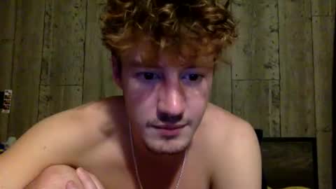 Snapshot of mikeyfoxx6 chatting on 01-15-26, 04:06 MIkey online show from 01-15-26, 04:06