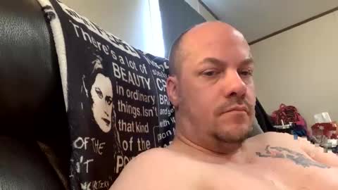 mikeylikesit2222 online show from 12-20-25, 03:19