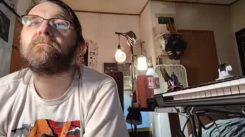 Snapshot of mikeylikesit38 chatting on 12-19-24, 09:07 Mikey online show from 12-19-24, 09:07