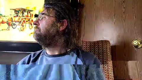 Snapshot of mikeylikesit38 chatting on 01-26-25, 08:02 Mikey online show from 01-26-25, 08:02