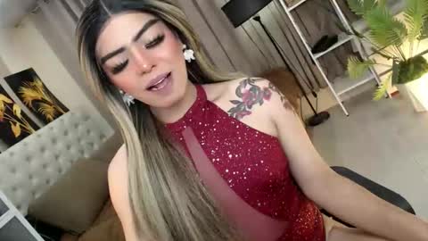 Theresa Luna online show from 04-18-26, 05:33