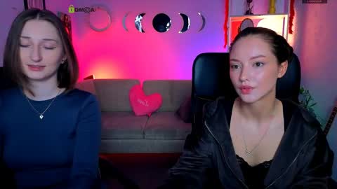 Snapshot of miki_nikki chatting on 06-03-26, 05:43 Miki online show from 06-03-26, 05:43