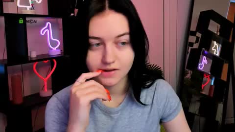 miki_ti online show from 11-19-25, 12:16