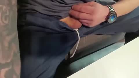 Bescior online show from 03-02-25, 07:21