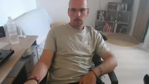 mikmik91 online show from 09-09-25, 01:54