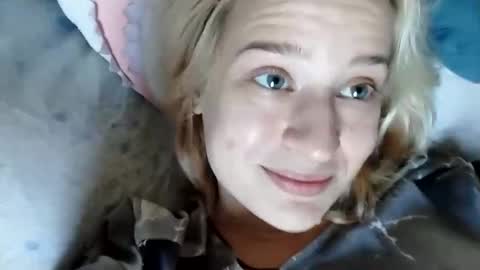 Mila 420 online show from 10-22-25, 08:03