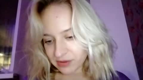 Mila 420 online show from 11-27-25, 08:55